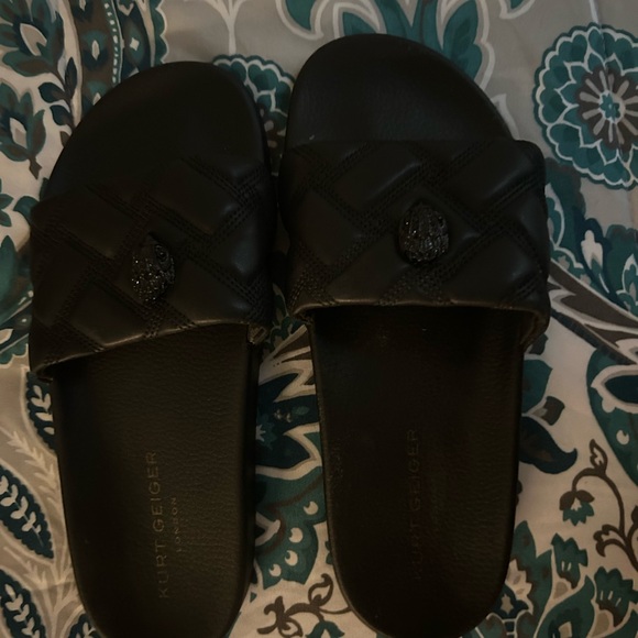 Kurt Geiger Black Quilted Sandals - Picture 1 of 1